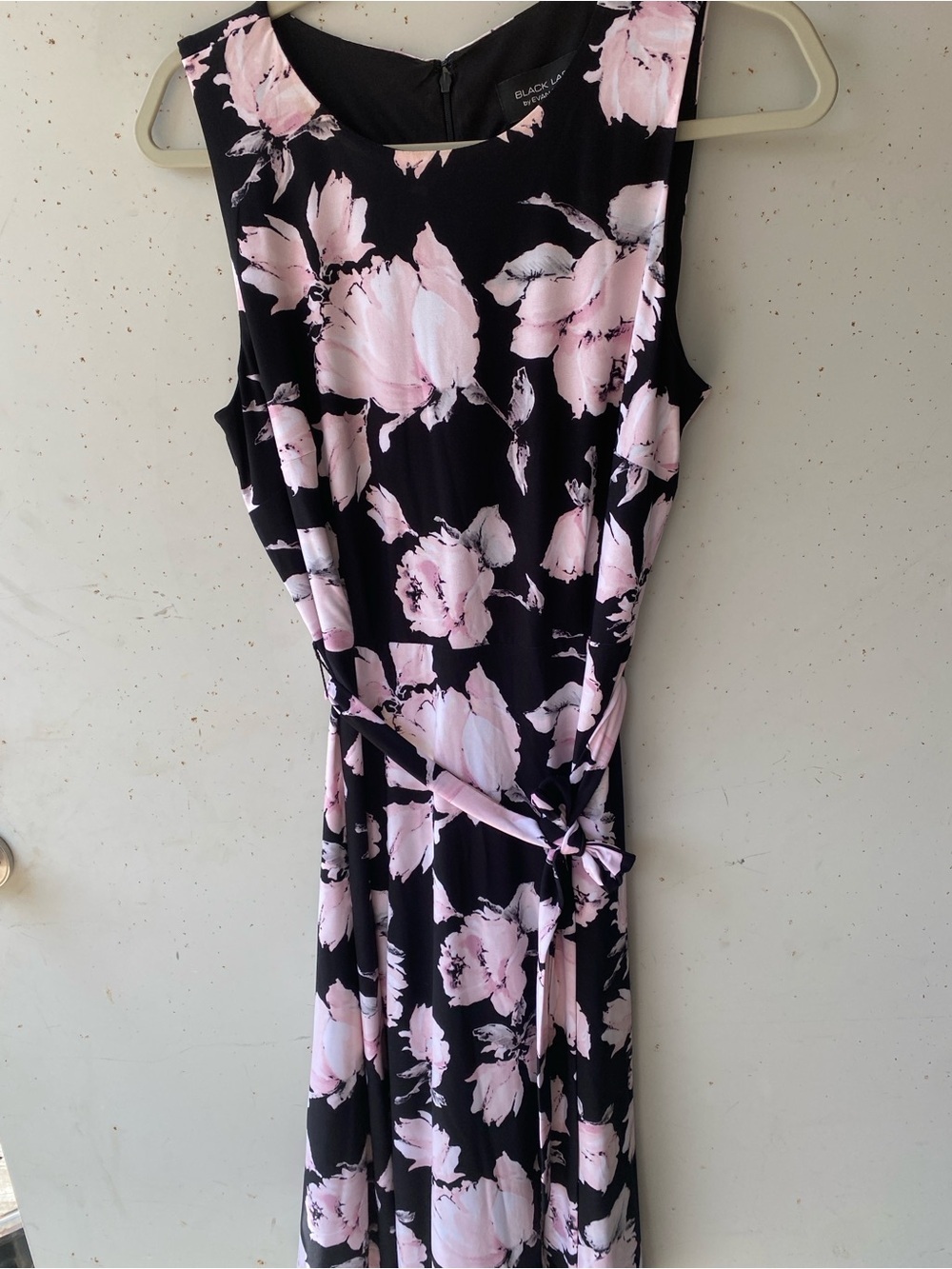 Sleeveless Black Dress with Pink Floral Print and Tie Waist